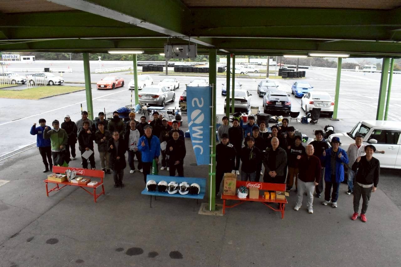 運転技術を磨く「車を知る会」走行会