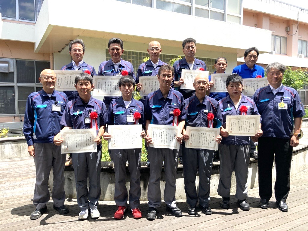 永年勤続40年表彰式～長年の貢献に感謝～